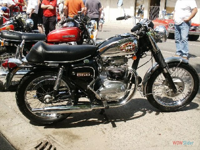 BSA A65T