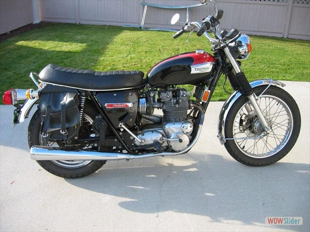 Triumph T160
